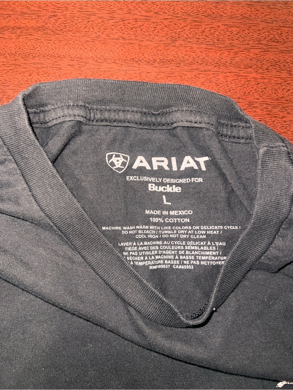 Ariat Black Short-Sleeve Tee with Small Chest Logo - Picture 2 of 3